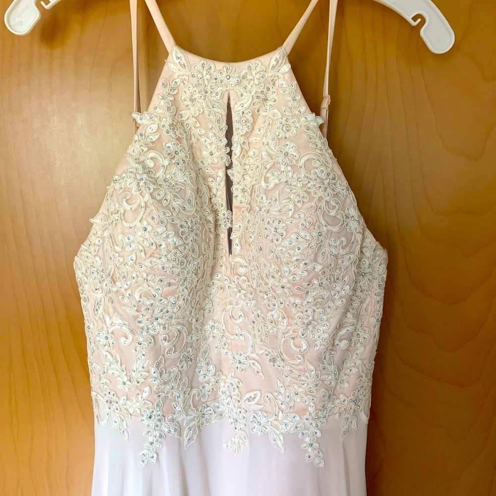 David’s Bridal Light Pink Prom Dress Size 8